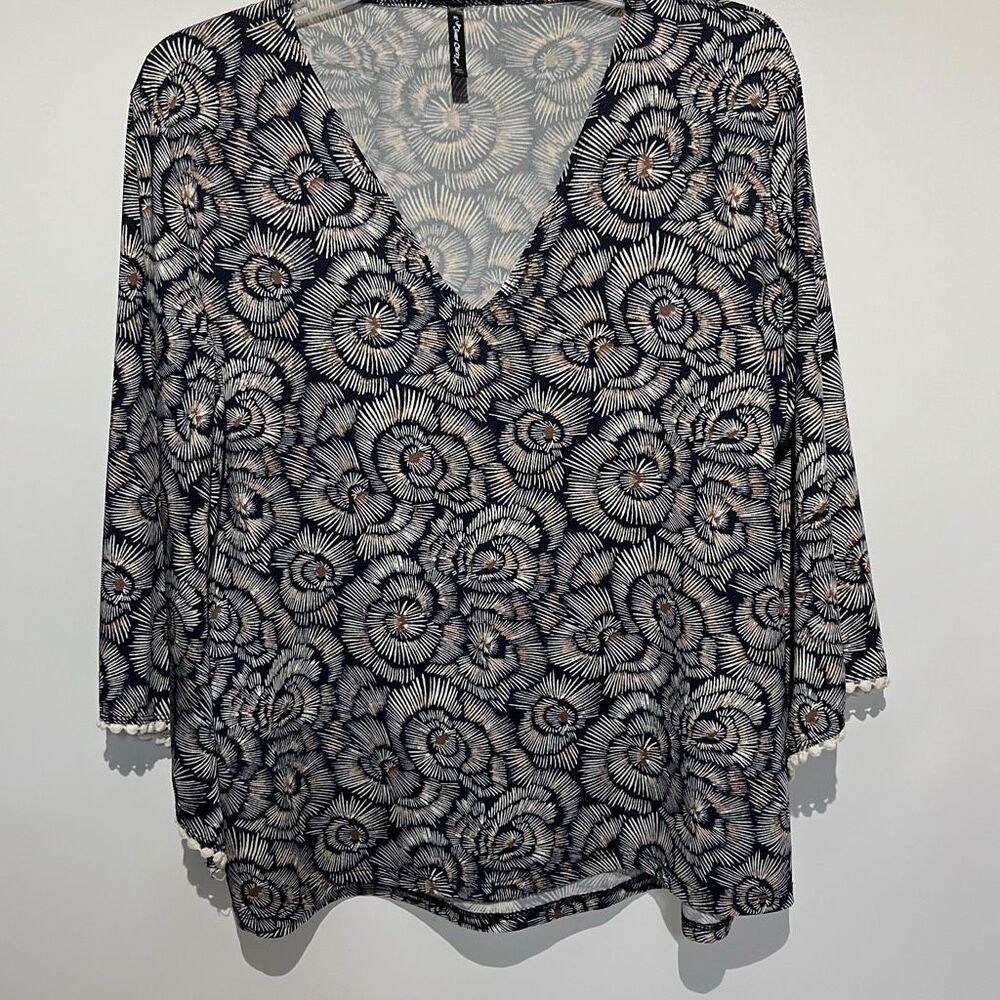 Sweet‎ Clarity Women's Multicolor Floral V-Neck Batwing Sleeve Blouse Size XL